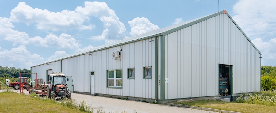 Könnyűszerkezetes terménytárolók építése